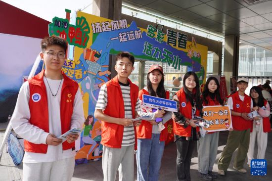 甘肅天水：假期旅游市場熱