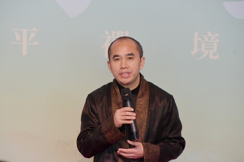 《蓮開(kāi)盛世》王國(guó)平禪境油畫(huà)展5月1日在中華世紀(jì)壇開(kāi)幕